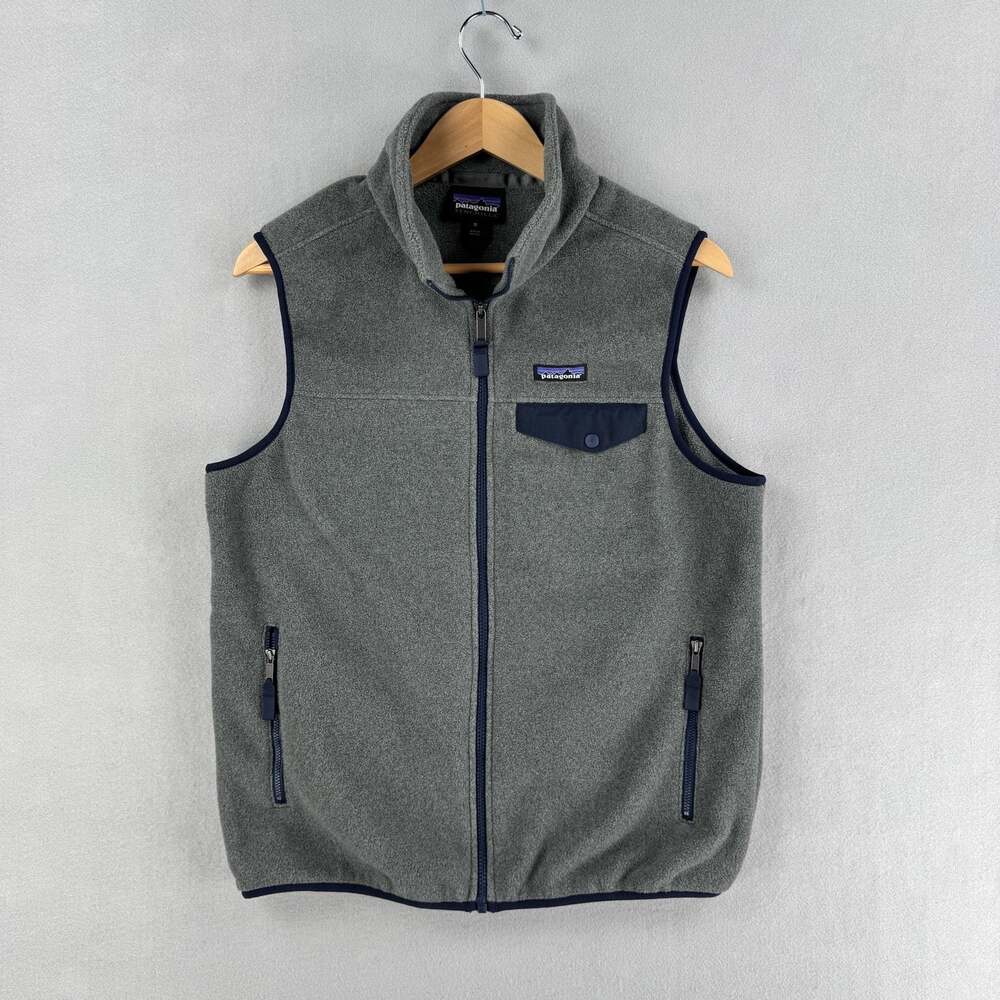 Patagonia Vest Mens Medium Gray Synchilla Fleece Full Zip Pockets Outdoor Layer